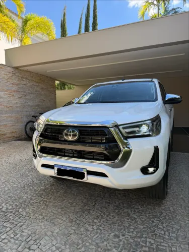Toyota Hilux CD SRX Limited 4X4 2.8 TDI Die.aut 2022