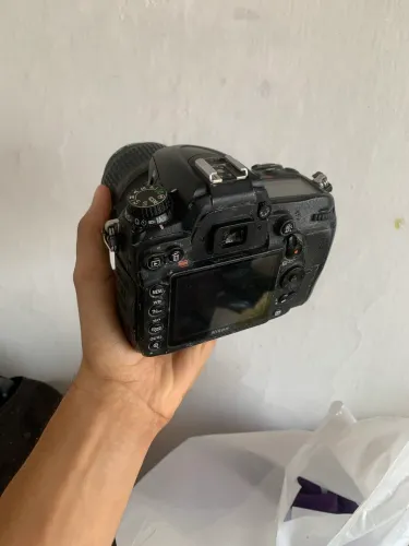 Vendo Nikon D7100 Usada - Problema de obturador
