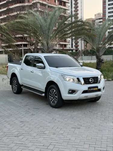 Nissan Frontier XE CD 4X4 2.3 Bi-TB Diesel Aut. 2021