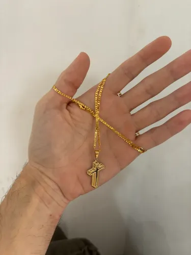 Corrente banhada a ouro 18K