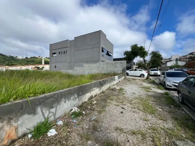 TERRENO PARA LOCAÇÃO!