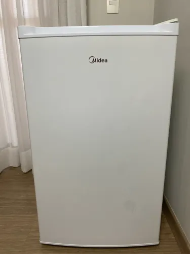 Frigobar MIDEA 124 litros Branco
