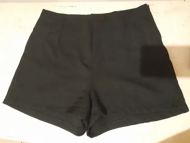 Short Alfaiataria (Tamanho M)