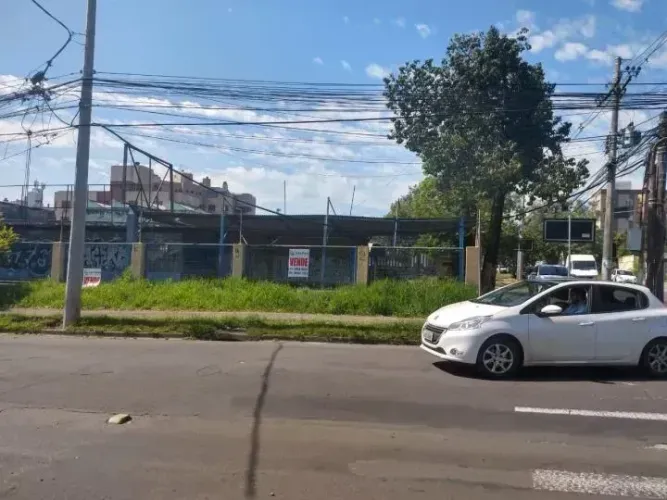 Terreno no bairro Jardim Lindóia