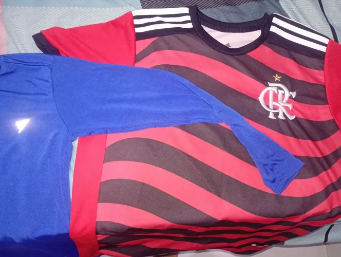 Camisa do flamengo e Camisa polo de manga comprida