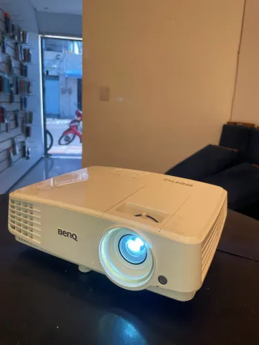 Projetor benq - garantia 6 meses - loja física