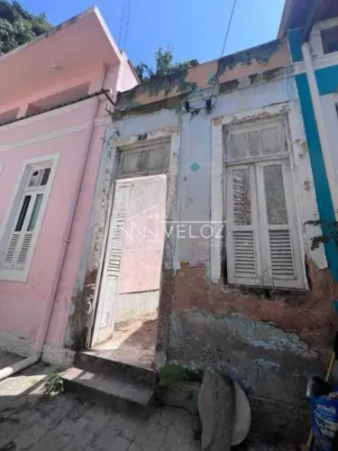 Casa de Vila : Térrea / Residencial / Catete