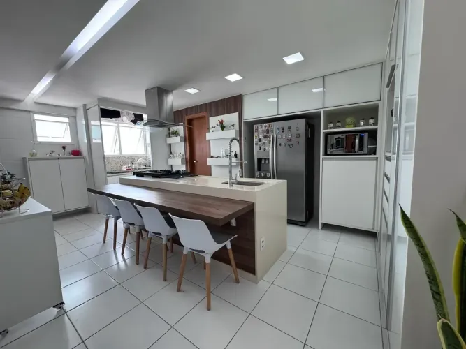145m² no Arte Residência | 3 Suítes + Gabinete | 3 Vagas | Alto Padrão Decorado