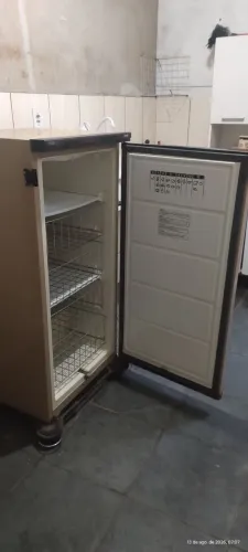 Frizer vertical Consul 230 litros