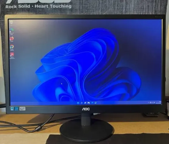AOC E2270SWHEN