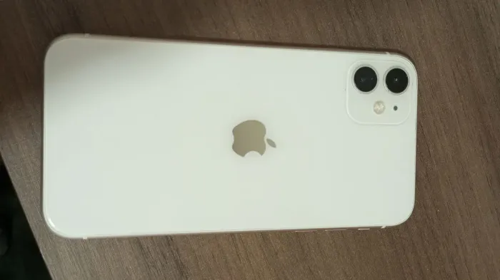 iPhone 11 para retirada de peças
