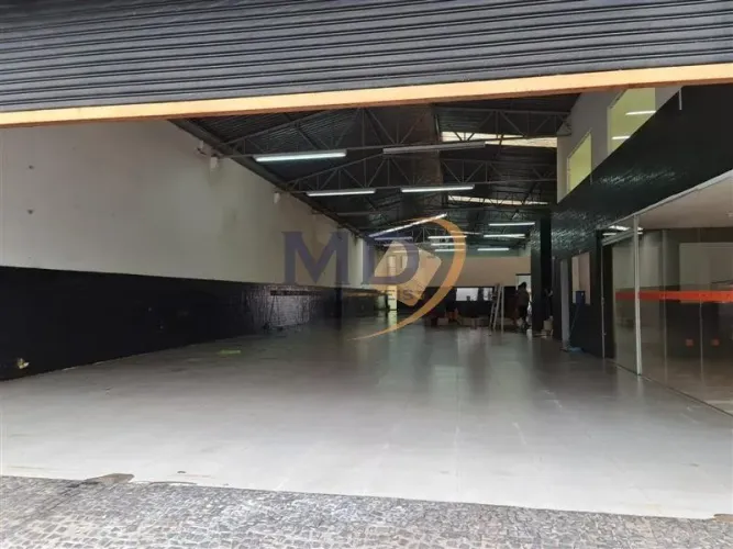 Salão Comercial para locação - Araras, SP.