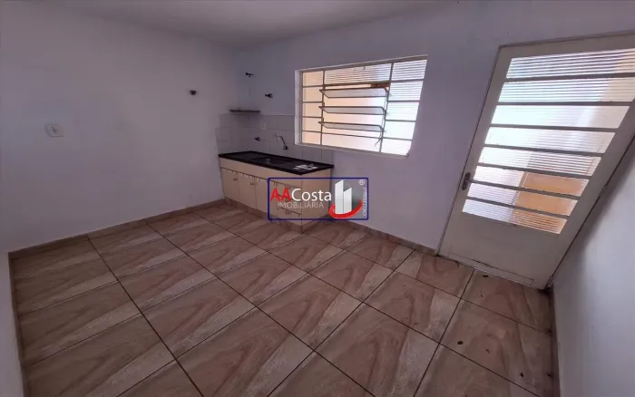Casa para venda - PARQUE DOS PINHAIS em Franca - SP