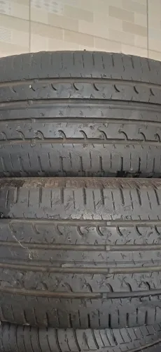 Pneu Goodyear 215/60/r17