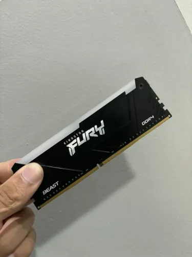 Memória Ram Kingston Fury Beast Rgb Ddr4 32gb 3200MHz
