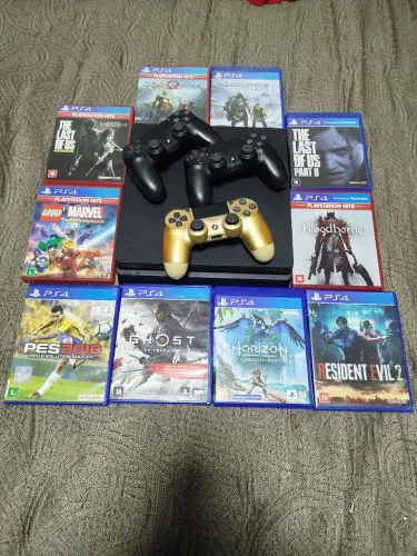 PS4 slim 1tb + 3 Controles + 10 jogos 