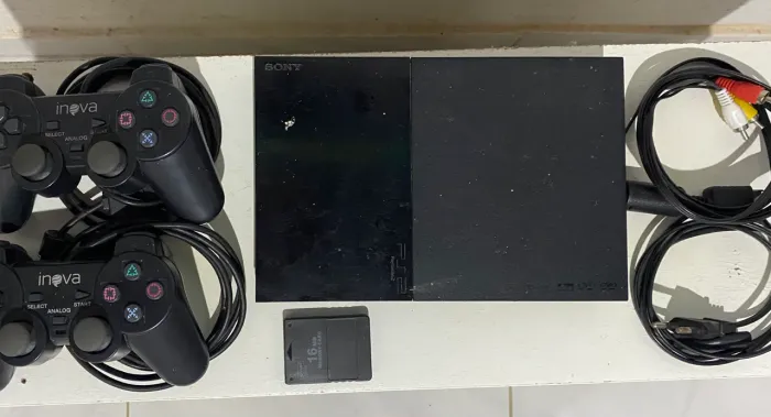 Playstation 2 Slim (PS2) - Leia descrição 