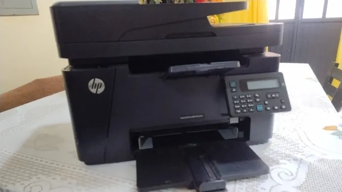 Impressora LaserJet pro multiprofissional