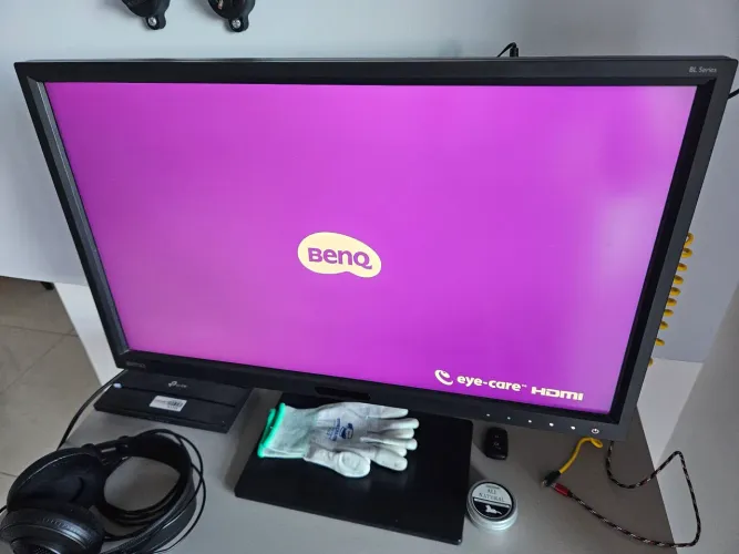 Monitor Benq QHD 27" Eye Care BL2420 HDMI DP Ryzen Core Ultra