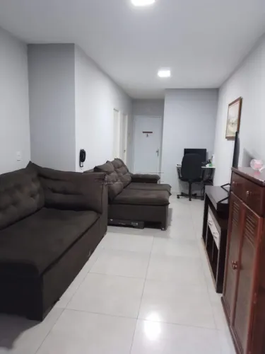 Imóvel em condomínio fechado