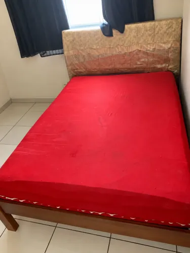 Cama de Casal Completa com Estrutura, Cabeceira e Colchão