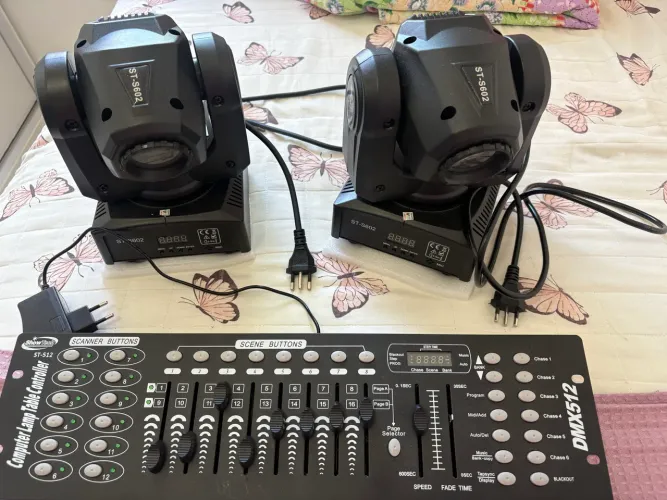 Showtech mini moving head spot ST-S602 + mesa ST-512