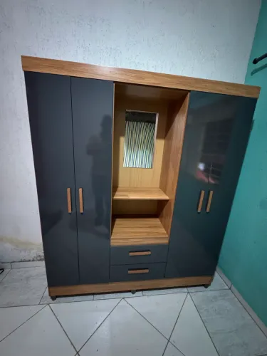 Guarda roupa novo pague só na entrega
