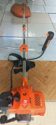 ROÇADEIRA A GASOLINA SEMI NOVA