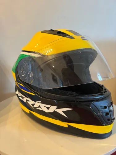 Capacete Ayrton Senna