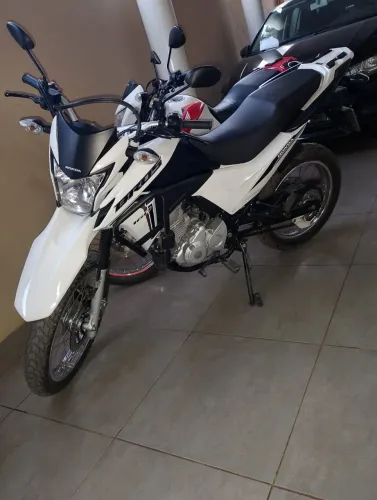 Vende-se Bross 160 2023