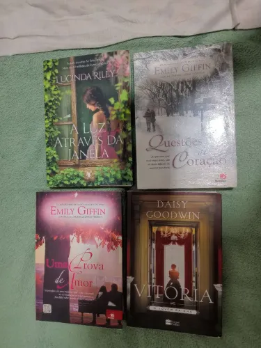 Livros diversos e excelentes todos por 50,00