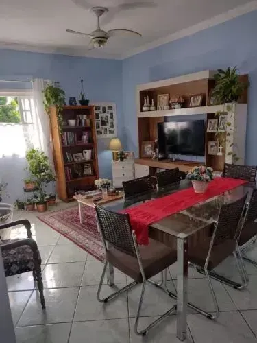 CASA COM 2 QUARTOS EM ANCHIETA