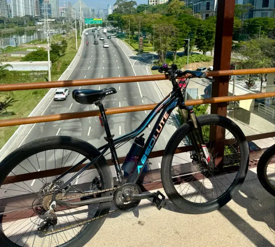 Mountain Bike Absolute Wild Aro 29 - Completa com Acessórios