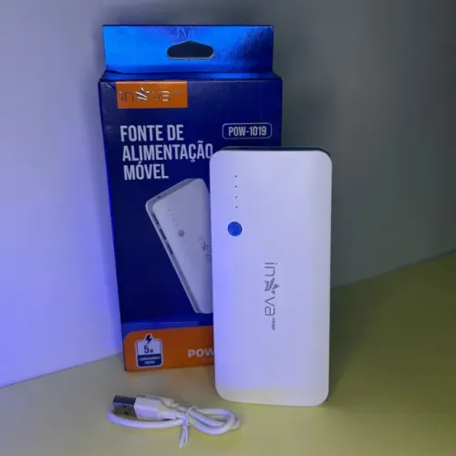 CARREGADOR PORTATIL 10000MAH 3 PORTAS USB e UMA LUZ LANTERNA LED - FAÇO ENTREGA