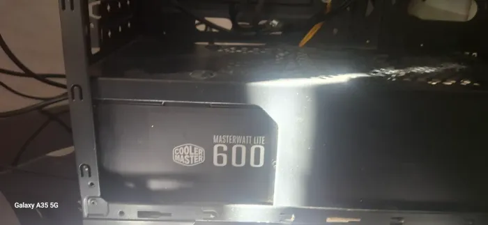Fonte Cooler Master 600