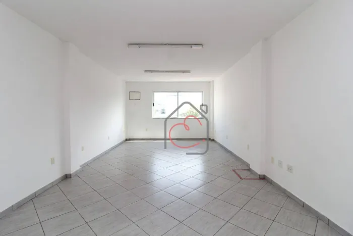 Sala para alugar, 35 m² por R$ 1.695,00/mês - Imbetiba - Macaé/RJ