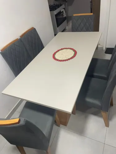 Mesa 6 cadeiras