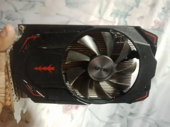 Rx 550 ( leia)