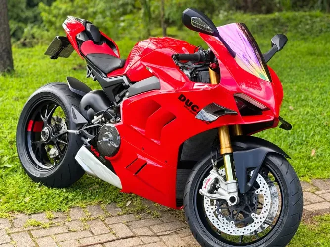 Ducati Panigale V4S 2023 (15 Abaixo da FIPE + IPVA pago)