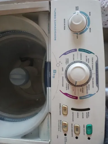 Máquina de lavar roupa Eletrolux 8kg