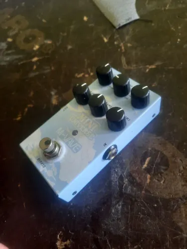 Pedais de guitarra