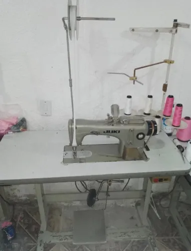 Máquina industrial cobre gola