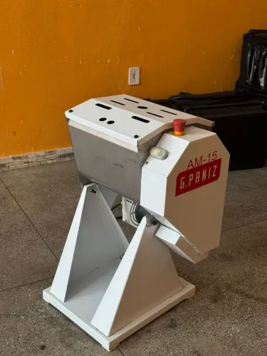 Massadeira Semi Rápida 15 Kg Monofásica G Paniz Am-15 Bivolt
