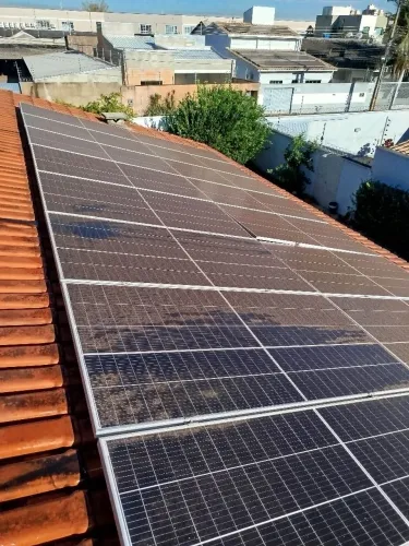 Limpeza de painéis solares / Desentupidora