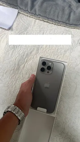 iPhone 15 Pro Max - 256GB