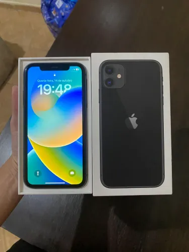 iPhone 11 64 GB todo original