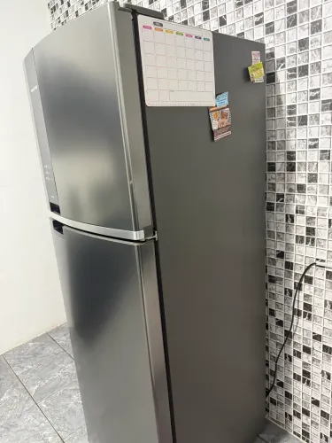 Geladeira Brastemp 385 litros super nova
