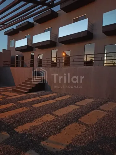 VENDA OPORTUNIDADE - CASA CONDOMÍNIO FECHADO C/2 SUÍTES CENTRO DE JACAREÍ.