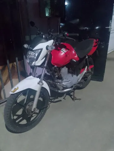 Vendo moto start 150 não deve nada, não dá de transferir, sem restrição 8 mil