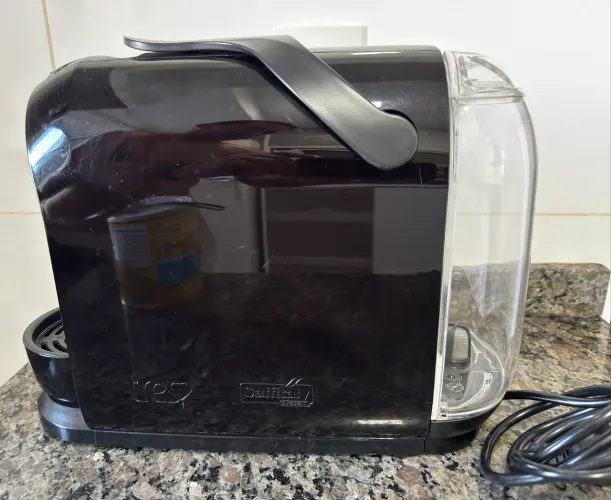 Cafeteira Três Corações Mimo Caffitaly - Preta
